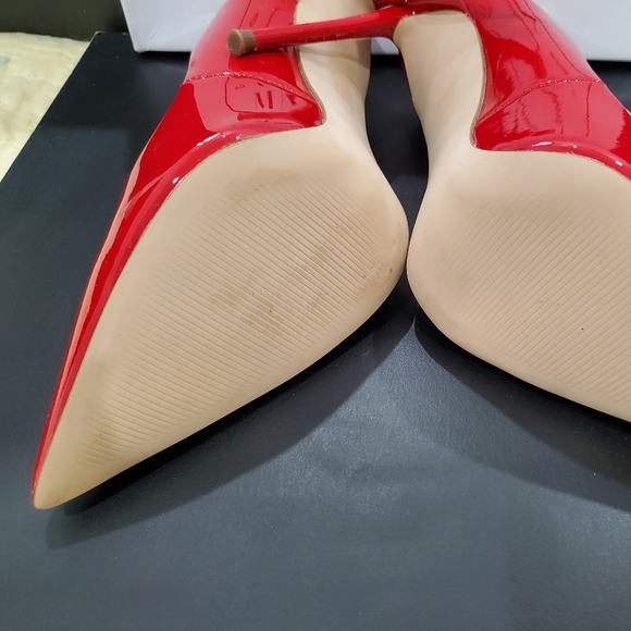 Steve Maddden VALA RED PATENT HEELS size 9 & BWORLDLY RED PATENT 18109298 Clutch - Picture 3 of 16